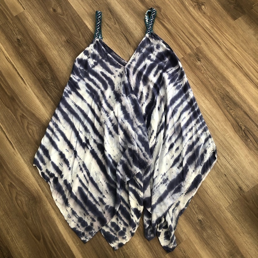 Bella Moda Boho Tie Dye V-Neck Shark Bite Hem Tank Too size XL